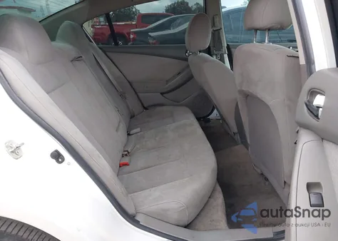 2011 Nissan Altima 2.5 z USA, uszkodzony, nr VIN 1N4AL2AP4BN497519